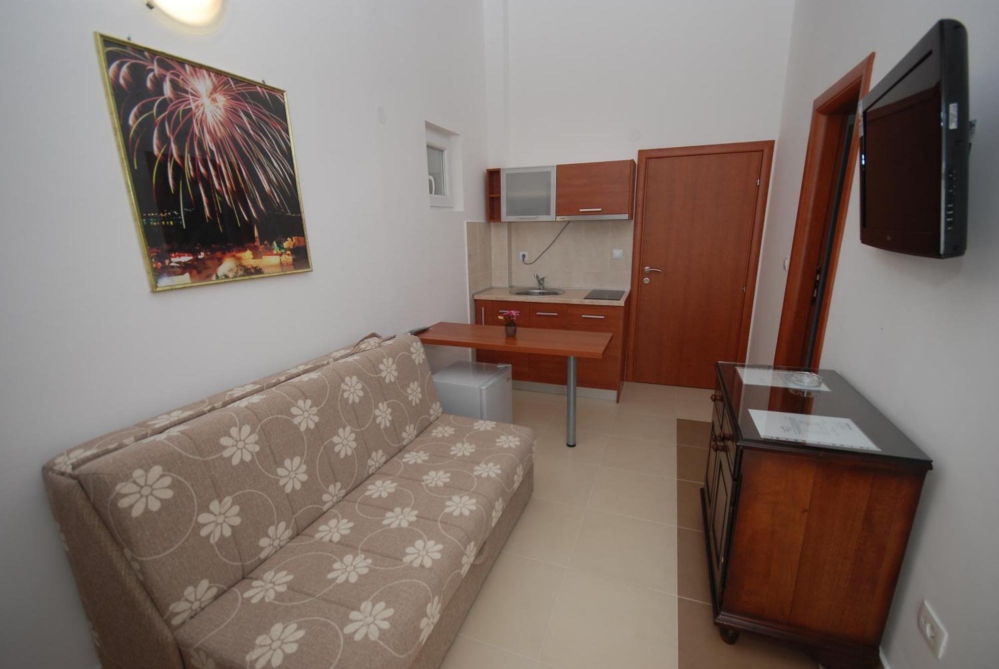 Hotel Pansion Anita Budva Exterior foto